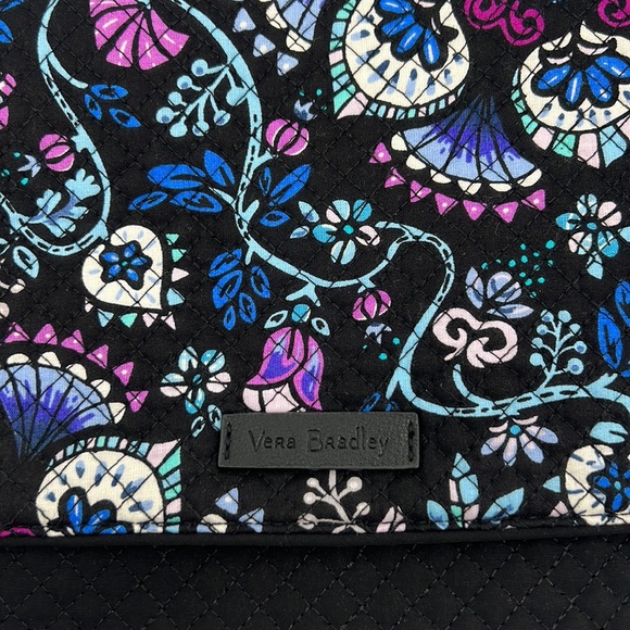 Vera Bradley NWOT Turnabout Cross Body w/ Adjustable Nylon Strap - Picture 2 of 11